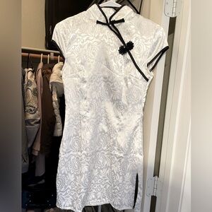 Chinese cheongsam dress